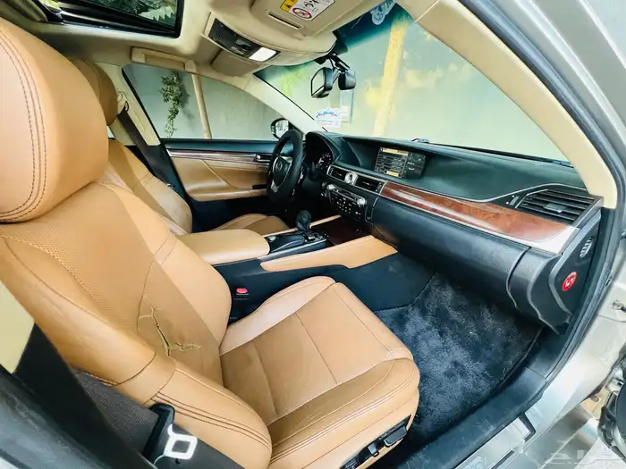 لكزس جي اس 2015 نظيفه جدا  جدا  وكالة 16