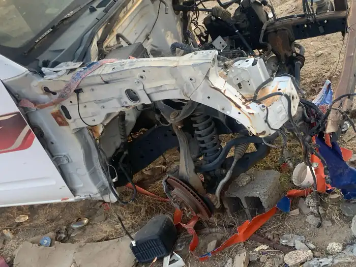 نفار نيسان 2015 تشليح قير عادي بنزين 1