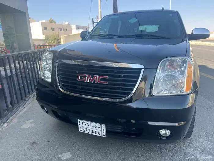 يوكن 2007 نظيف جدا للبيع 4