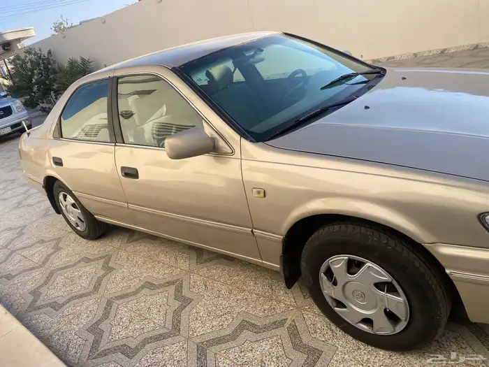 كامري مديل 1998. البيع تشليح كامل فقط ماتنقل عليها قسايم 6