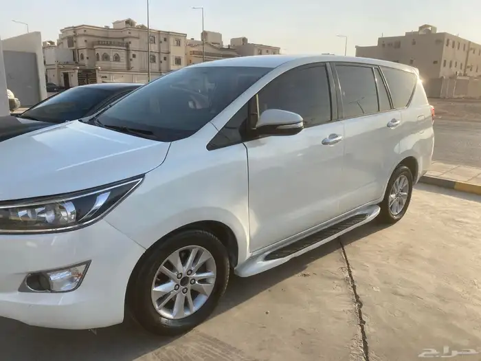 انوفا للبيع 1