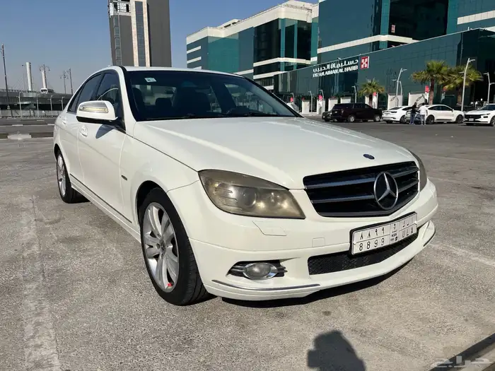 مرسيدس C200 موديل 2008 2