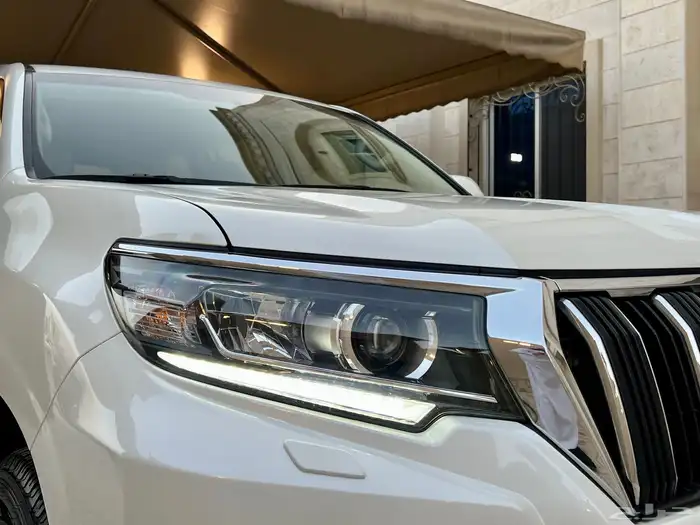 تويوتا برادو 2023 6سلندر عداد 28 الف 5