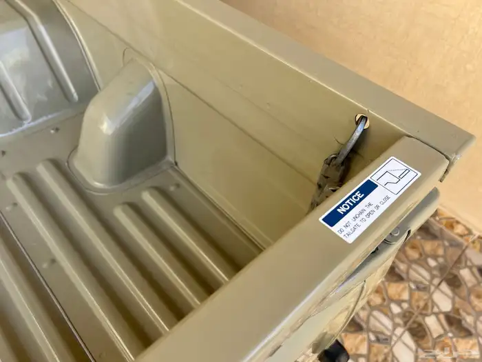 جيب شاص المديل 2009 مخزن بريمي سلق 11 ريشه ونش دفلوك 25