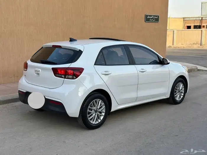 كيا ريو هاتش باك فل كامل العداد 21 الف فقط مخزن 2023 7