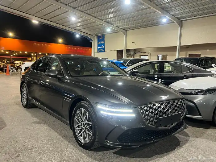 جنسس G80 برستيج 2025 عداد 25 الف وكاله سعودية 13