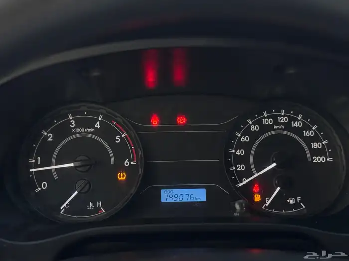 تويوتا هايلوكس 2021 ابيض ديزل GL 10