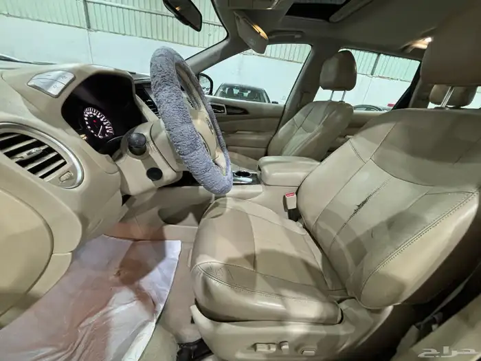 نيسان بافندر 2014 فل كامل فتحه سقف SV عائلي ثلاث صفوف 8