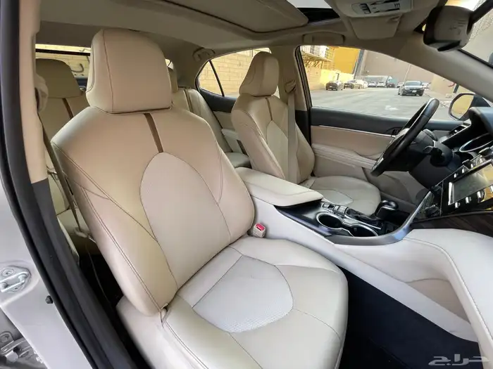 كامري قراندي موديل 2020 44