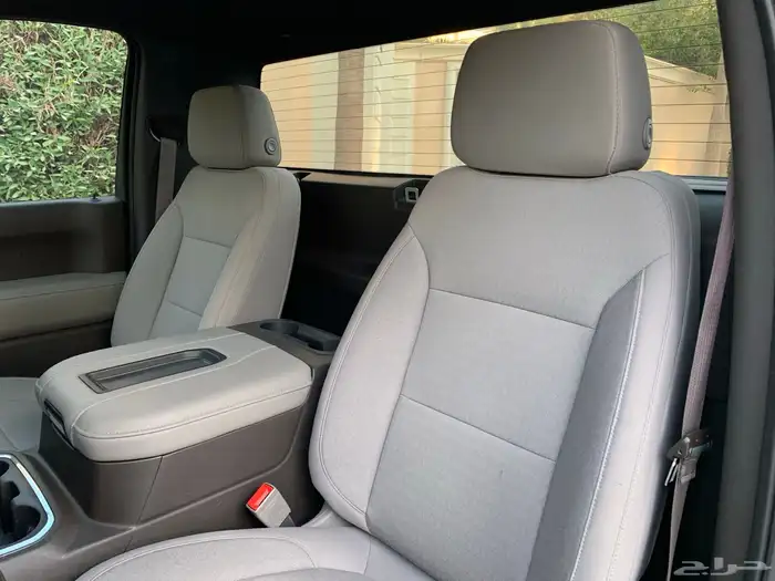 شفروليه سلفرادو تريل بوس موديل 2021 بحالة الوكاله 31