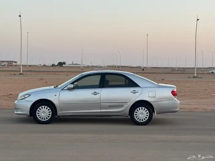 كامري 2006 قير عادي 8