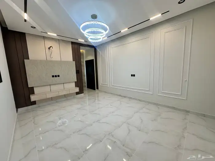 شقه للبيع حي الصفا من 5 غرف وصاله موقع مميز مصعد راكب 3