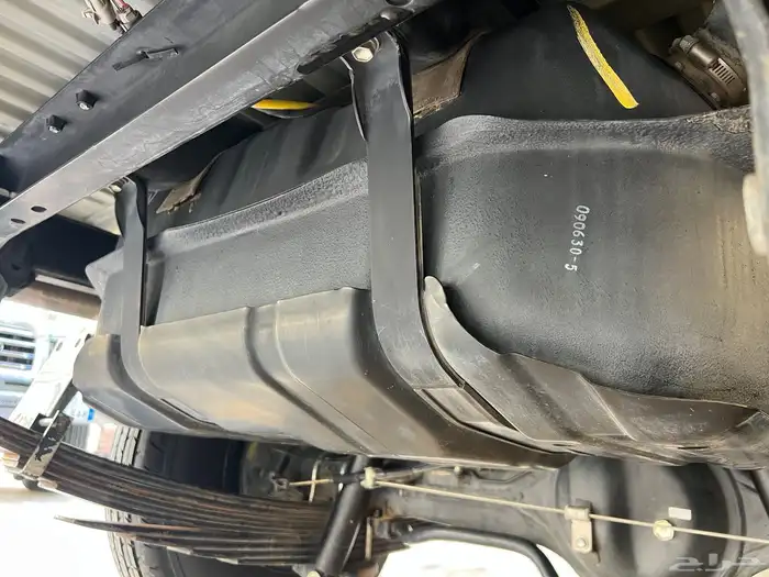 جيب شاص المديل 2009 مخزن بريمي سلق 11 ريشه ونش دفلوك 82