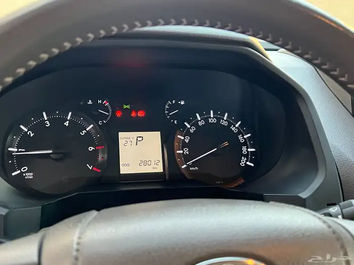 تويوتا برادو 2023 6سلندر عداد 28 الف 18