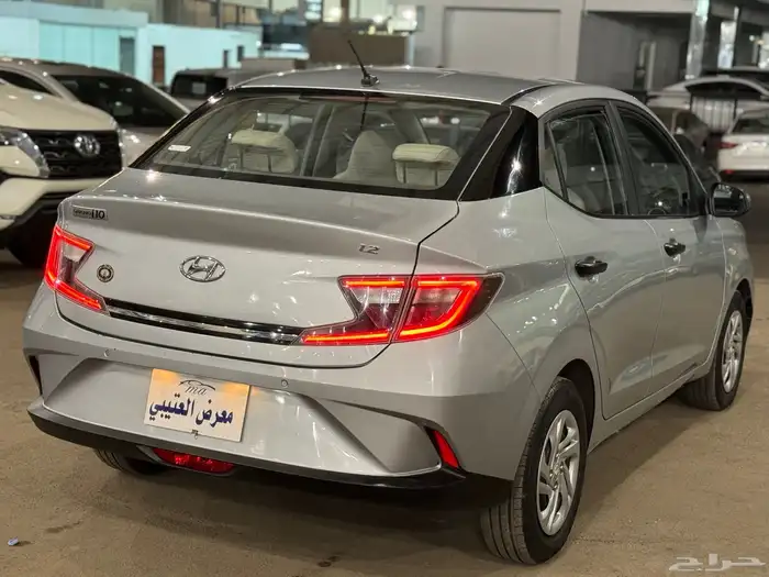 للبيع هيونداي i10 موديل 2023 بحالة ممتازة 4
