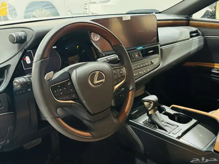 لكزس ES 350 بريمي CC بلس 2025 رادار نظام 50-50 8