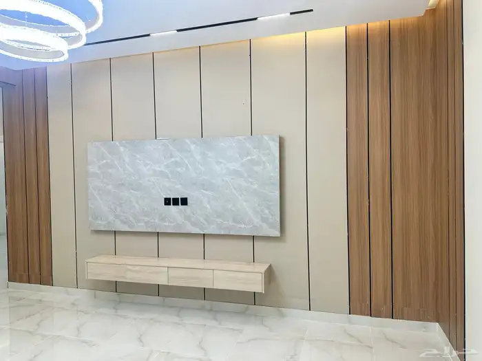 شقه للبيع حي الصفا من 5 غرف وصاله موقع مميز مصعد راكب 6