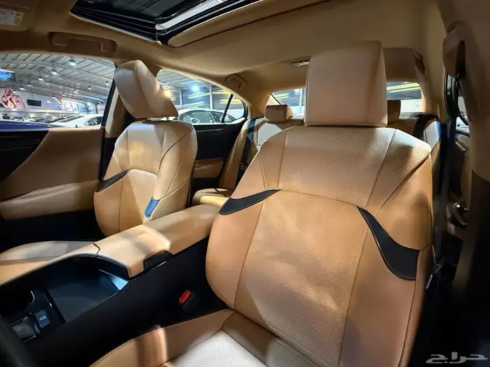 لكزس ES250 2023 (( بحالة ممتازة )) 18