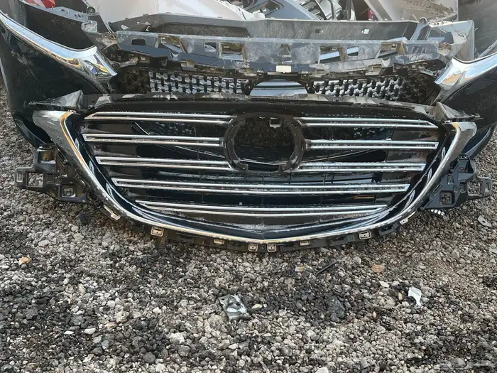 قطع مازدا مستعمل 17