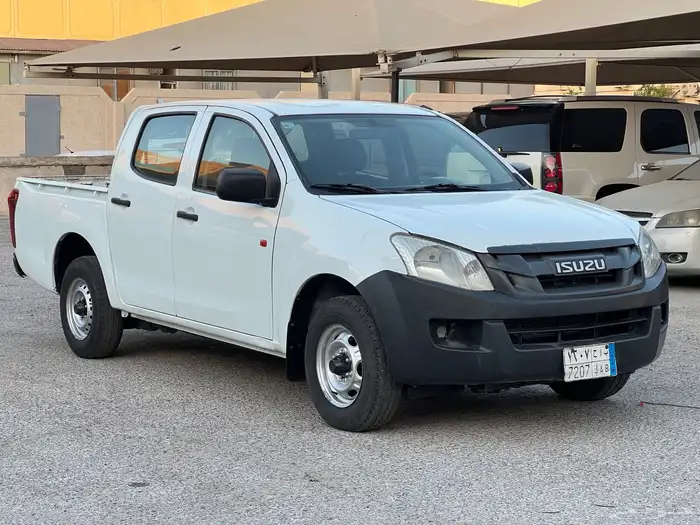 ايسوزو ديماكس موديل 2015 ديزل تيربو 15