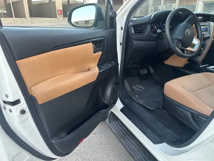 تويوتا جيب فورشتنر 2019 6