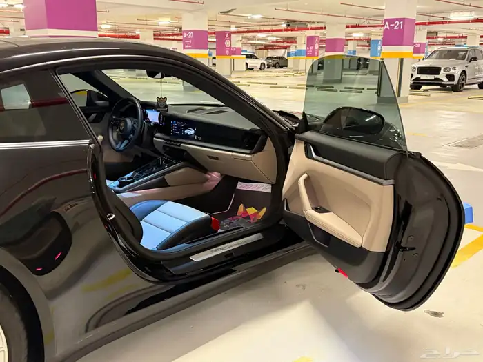 بورش كاريرا 911 2025 - جديده 14