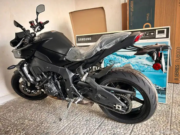 ياماها YAMAHA MT10 2023 0