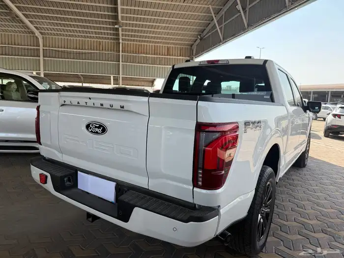فورد غمارتين F150 بلاتينيوم فل اوبشن موديل 2025 11