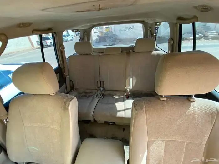 صالون لاند كروزر GXR 2003 10