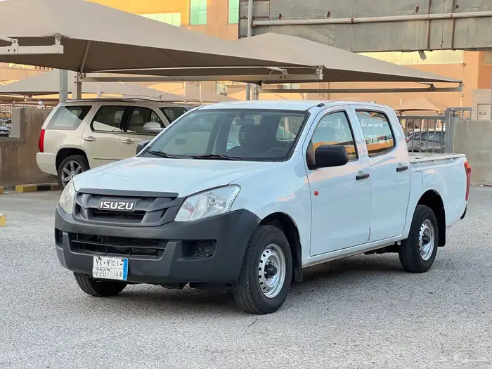 ايسوزو ديماكس موديل 2015 ديزل تيربو 0