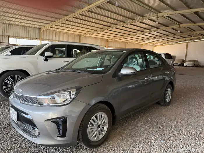 للبيع كيا بيجاس 2023 مخزن 3