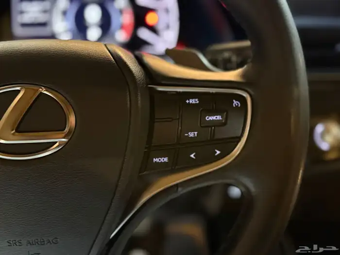 لكزس ES250 2023 (( بحالة ممتازة )) 10