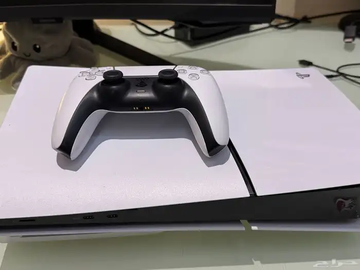 بلايستيشن 5 نسخة ال سليم مع الشريط 0