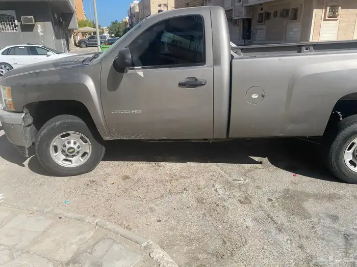 للبيع وانيت اتش دي سلفرادو شفر مديل 2014 1