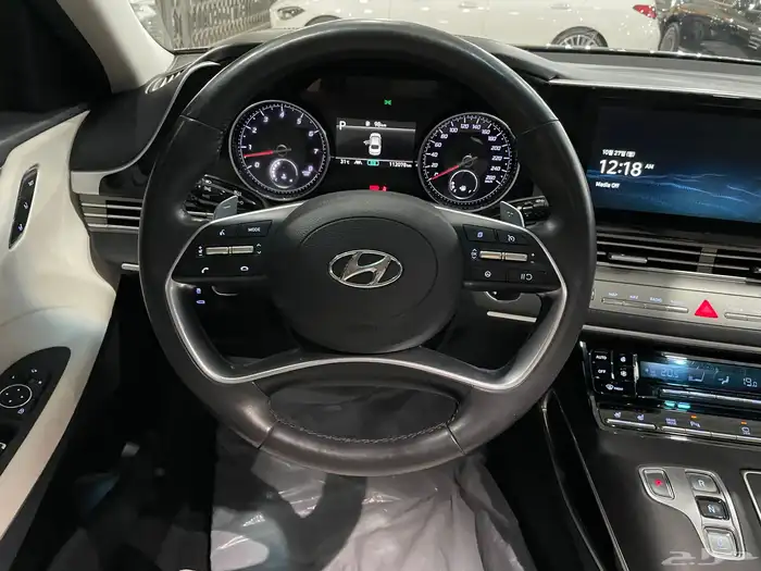 ازيرا موديل 2021 (4سلندر) 20