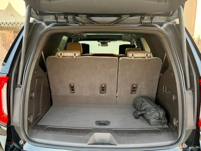 جمس يوكن فل كامل SLT موديل 2023 سعودي 18