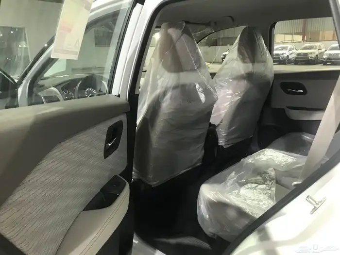 نيسان اكس تريل 2026 دبل وبدون دبل ومتاح 5 مقاعد بدون دبل 11