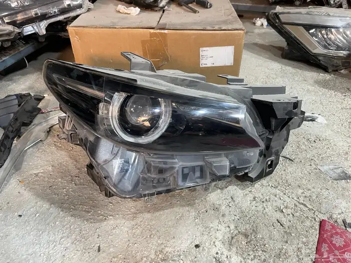 قطع مازدا مستعمل 26