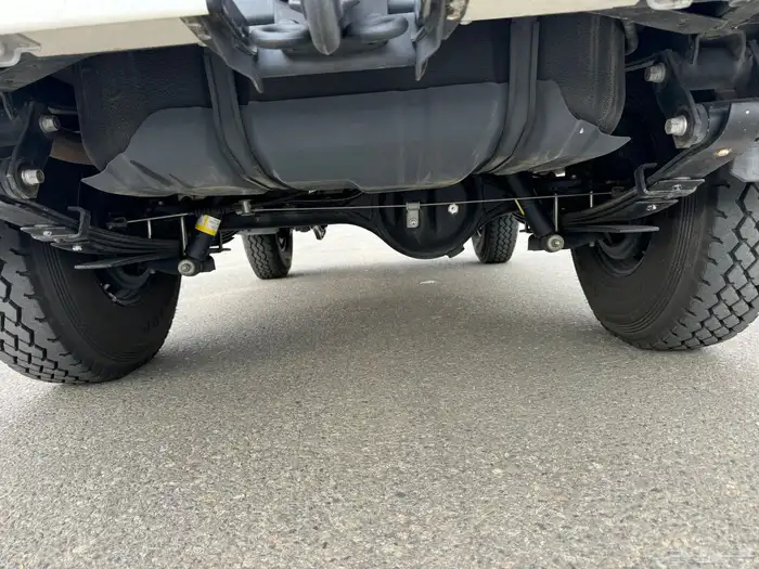 ربع 22 سعودي فل كامل الصقر بيج مخزن(النادر) 11