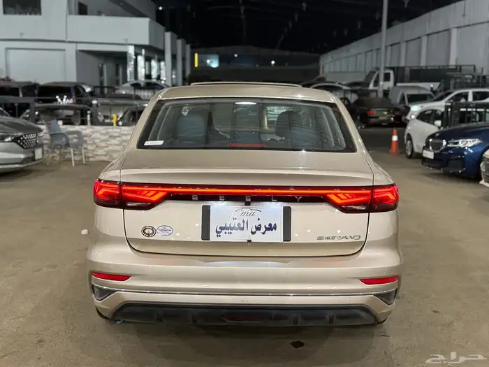 للبيع جيلي امحراند 7 موديل 2023 فل كامل . 7