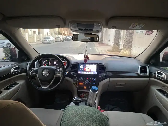 جيب جراند شيروكي 2014 18