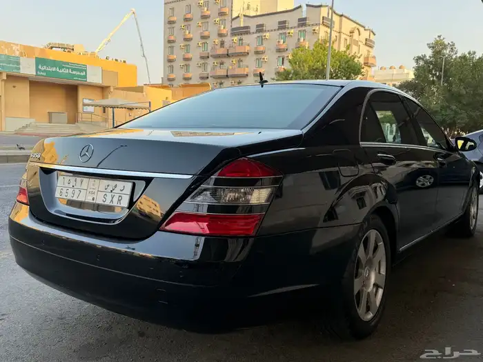 مرسيدس بانوراما 2008 عداد 126 الف لايوجد رش 2