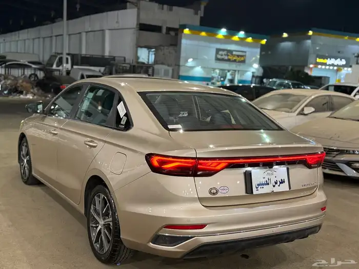 للبيع جيلي امحراند 7 موديل 2023 فل كامل . 3