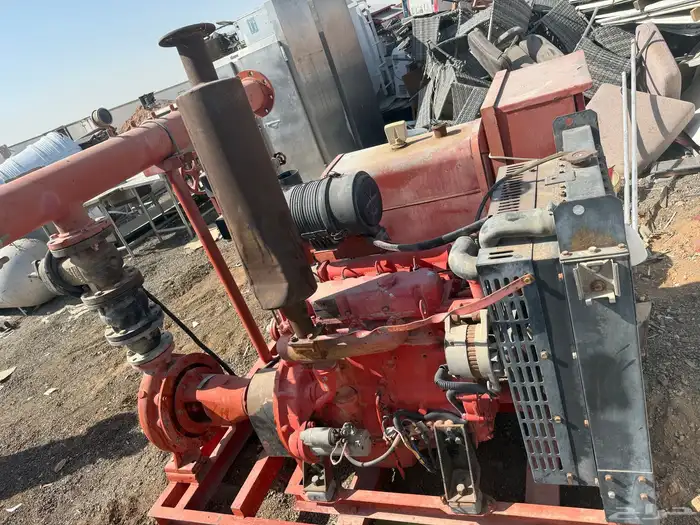 مضخه حريق دفاع مدني ثلاث نضام سيفيكو شغال للبيع مقاس 750 جال 2