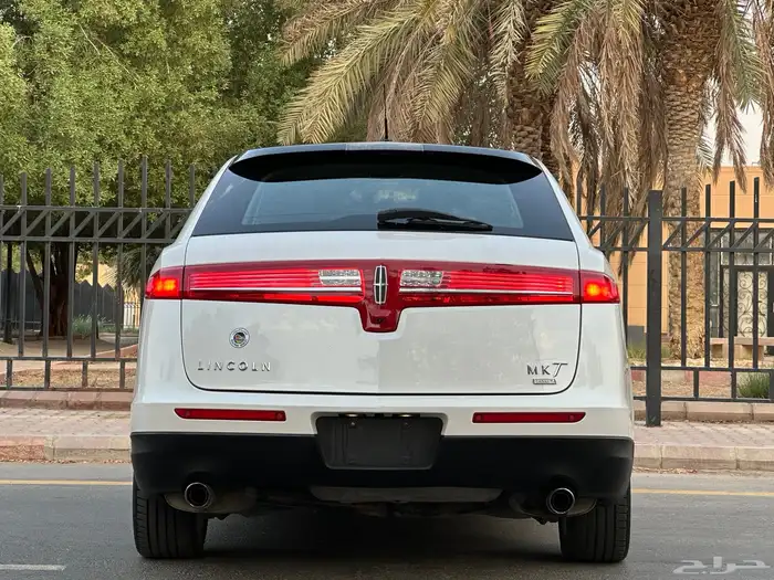 لينكون MKT موديل 2013 فل كامل 9