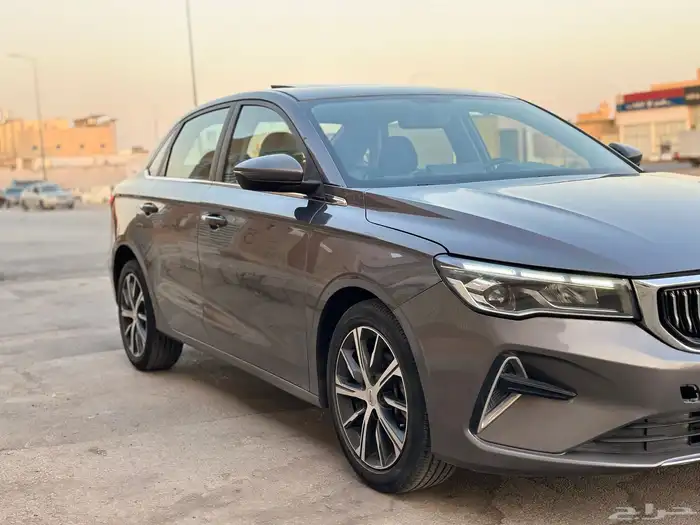 جيلي امجراند 7 عداد 54 الف 1