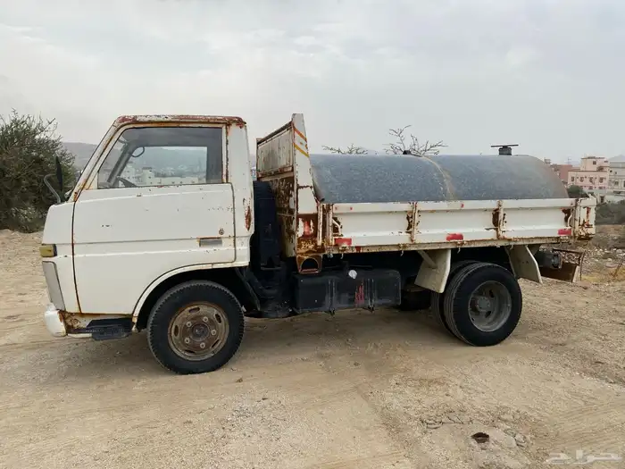 قلاب ديهاتسو مخزن للبيع 0