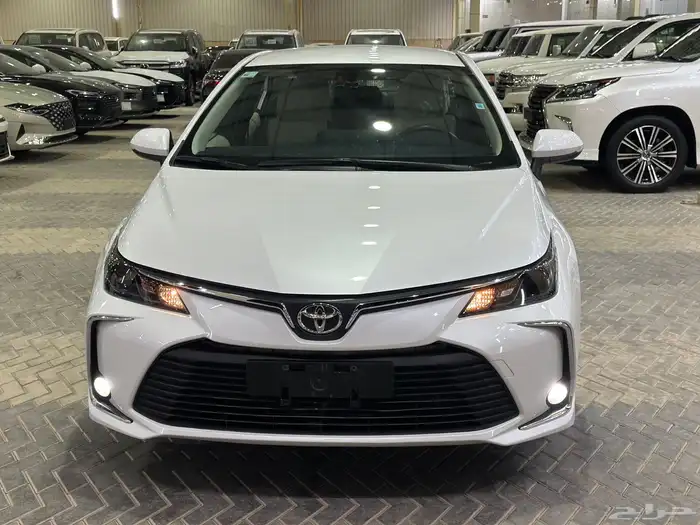 تيوتا كرولا الموديل2022 مكينة1500 سعودي مخزن 1