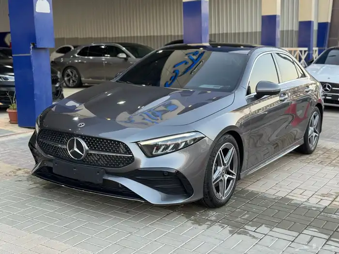 مرسيدس A200 2023 عداد 31 الف 0