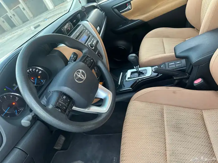 تويوتا جيب فورشتنر 2019 7